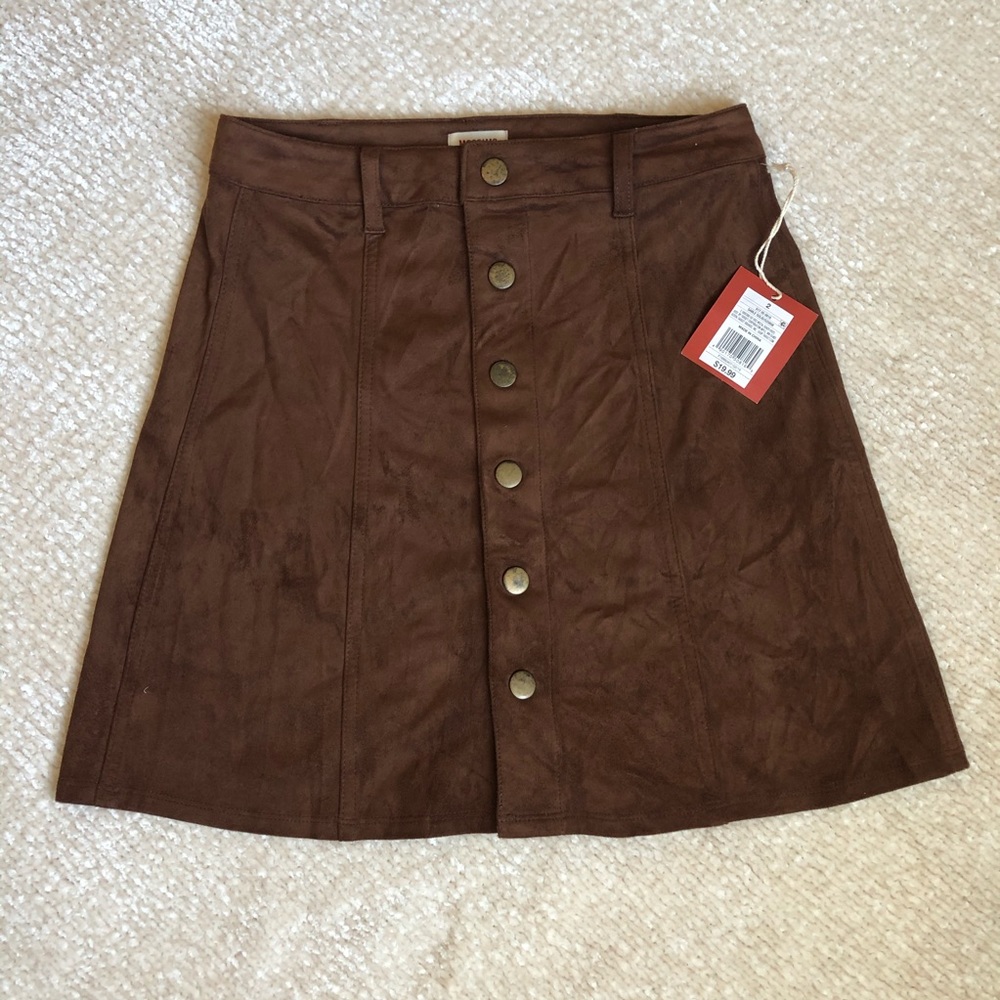 NWT / Mossimo suede skirt /size 2